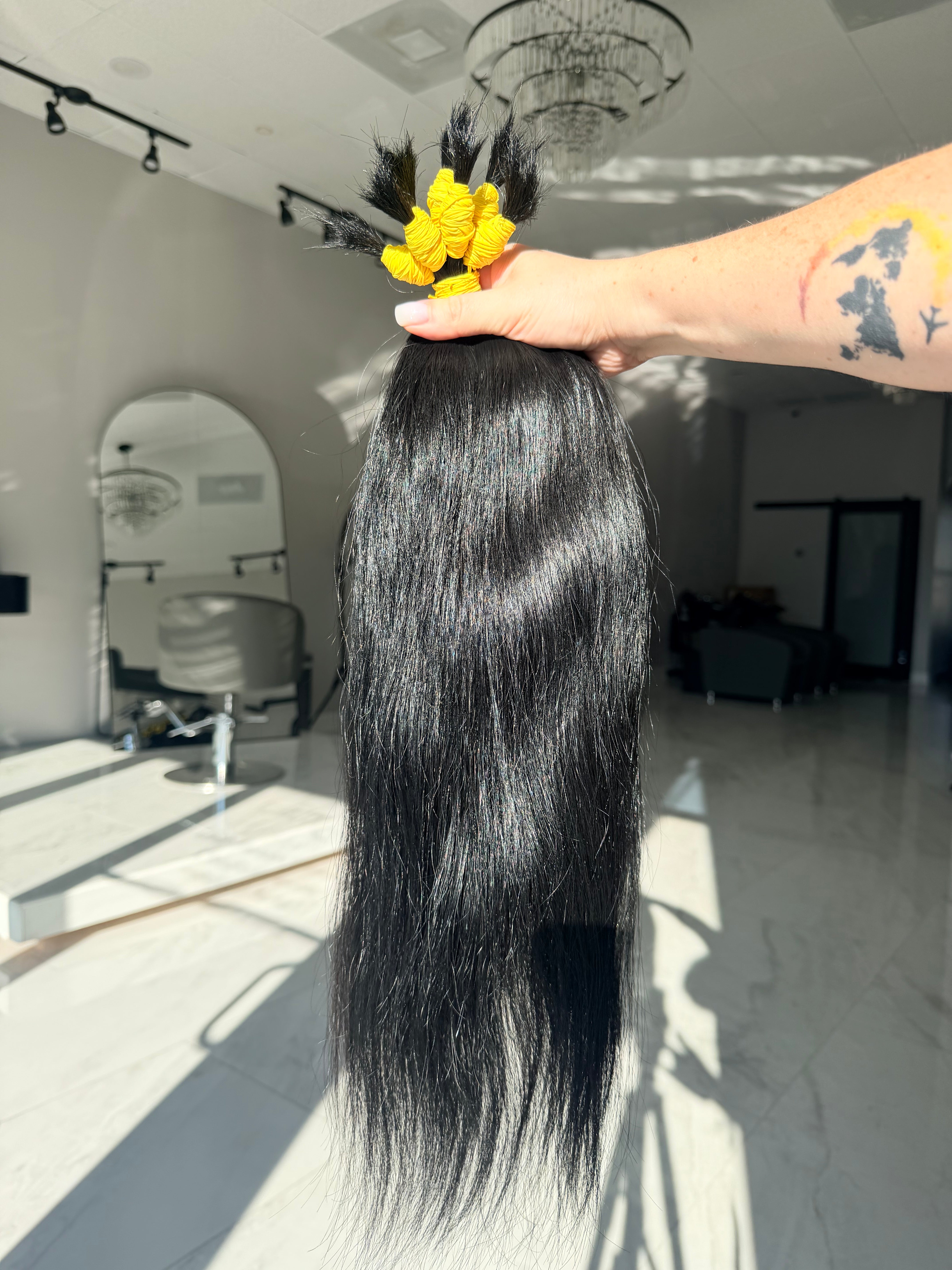 Premium Sleek Straight Hair — Natural Black #0061 (22”)