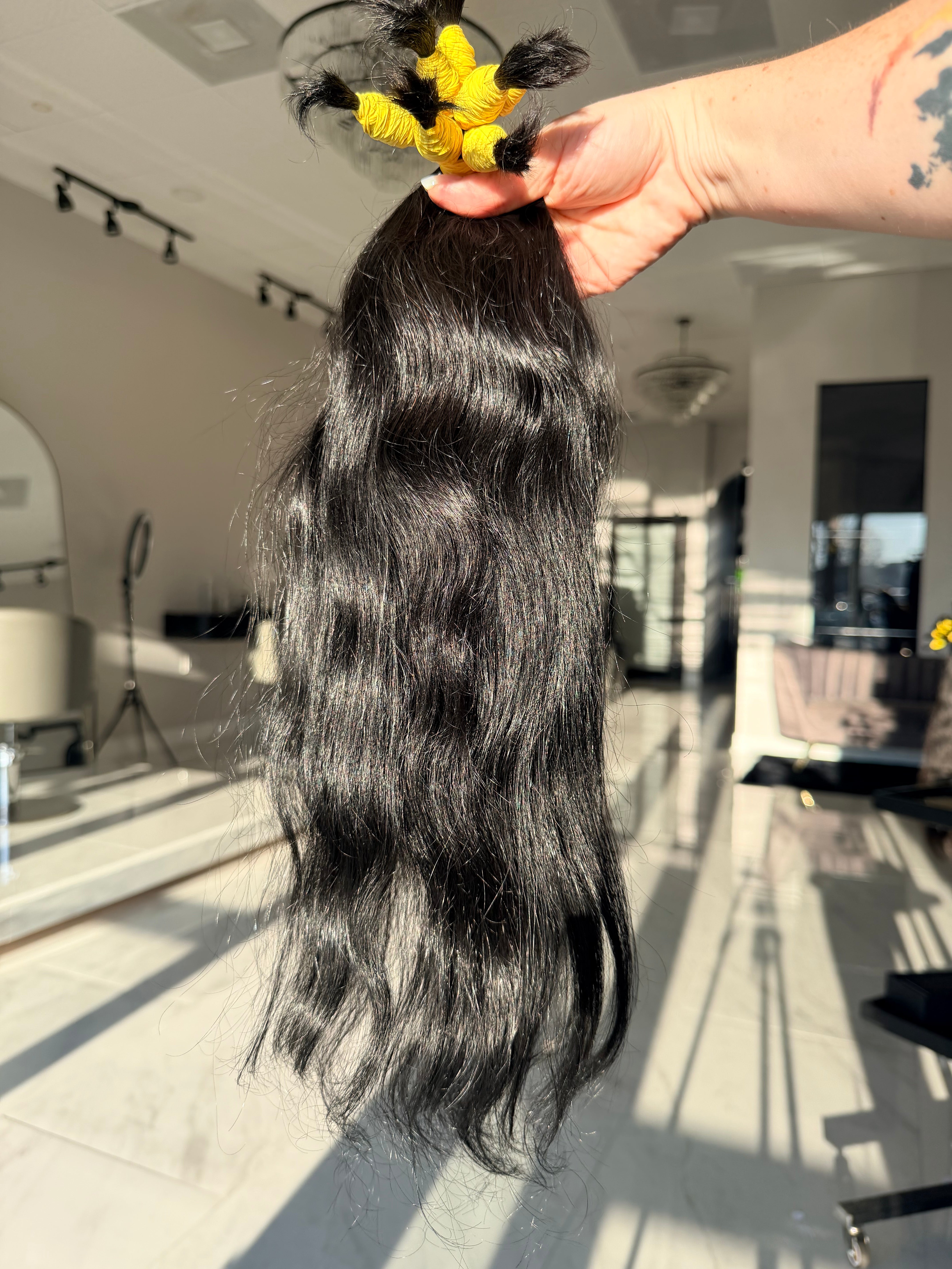 Premium Natural Wavy Hair — Natural Black #0080 (18”)