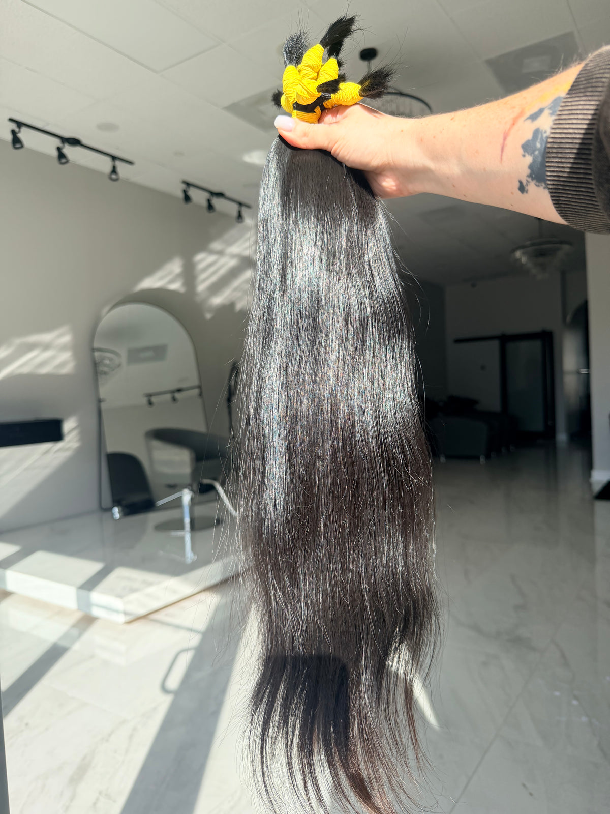 Premium Natural Straight Hair — Dark Brown #0090 (24”)